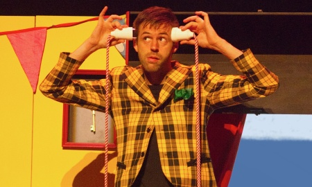 Konijn aan de Rijn | Goocheltheater Jahon | Verbaasd (4+) 
